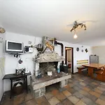 House Lovre Tkon