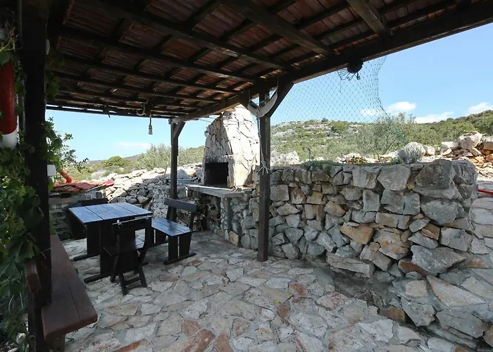 House Lovre Vikendica Tkon